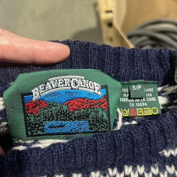 Vintage Knit Beaver Canoe Sweater - Picture 2 of 9